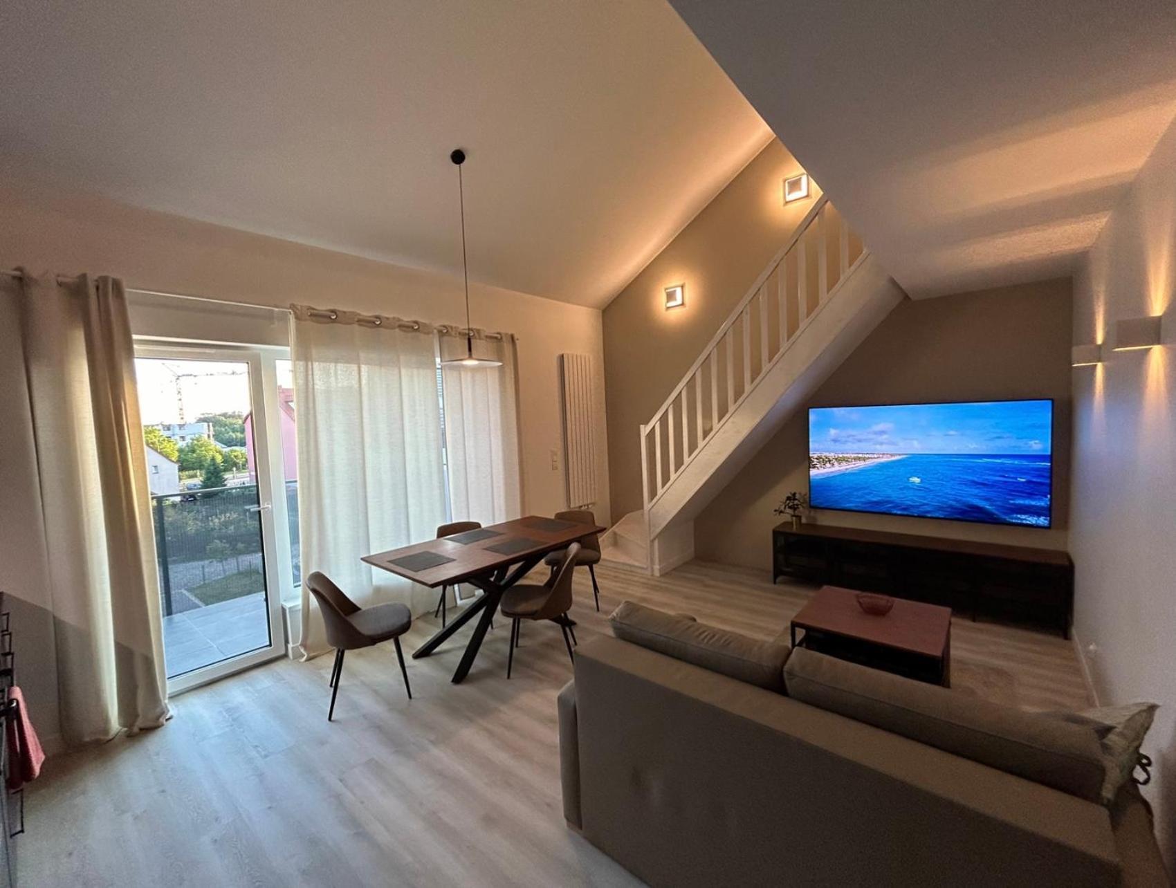 Charming Apartment Lubiń Екстериор снимка